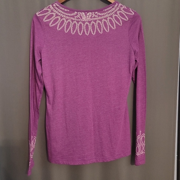 Prana | Chelsea Purple Long Sleeve Top with Mandala Print - Picture 4 of 5